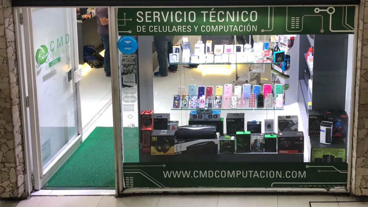 Local de CMD Computación en Ramos Mejia